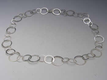 Hammered Hoop Chain Necklace (N67)