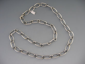 Small Oval Link necklace (N92)